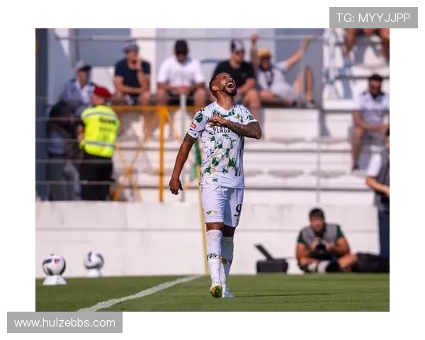 莫雷拉人前锋谢蒂内加盟津门虎 转会费70万欧