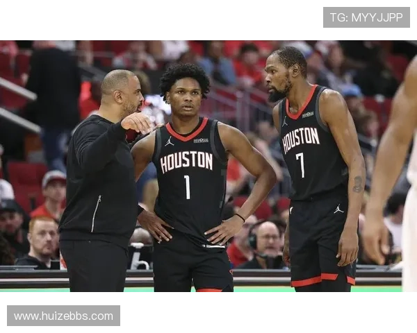 火箭三大隐患困扰球队表现 火箭三大隐患困扰球队表现
